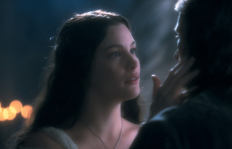 Liv Tyler, Viggo Mortensen (Arwen verliebt sich in Aragorn)