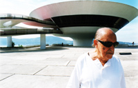 Oscar Niemeyer - Das Leben ist ein Hauch